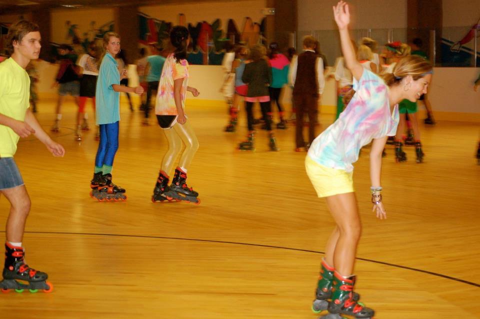 Happyly Jellybeans Skate Center