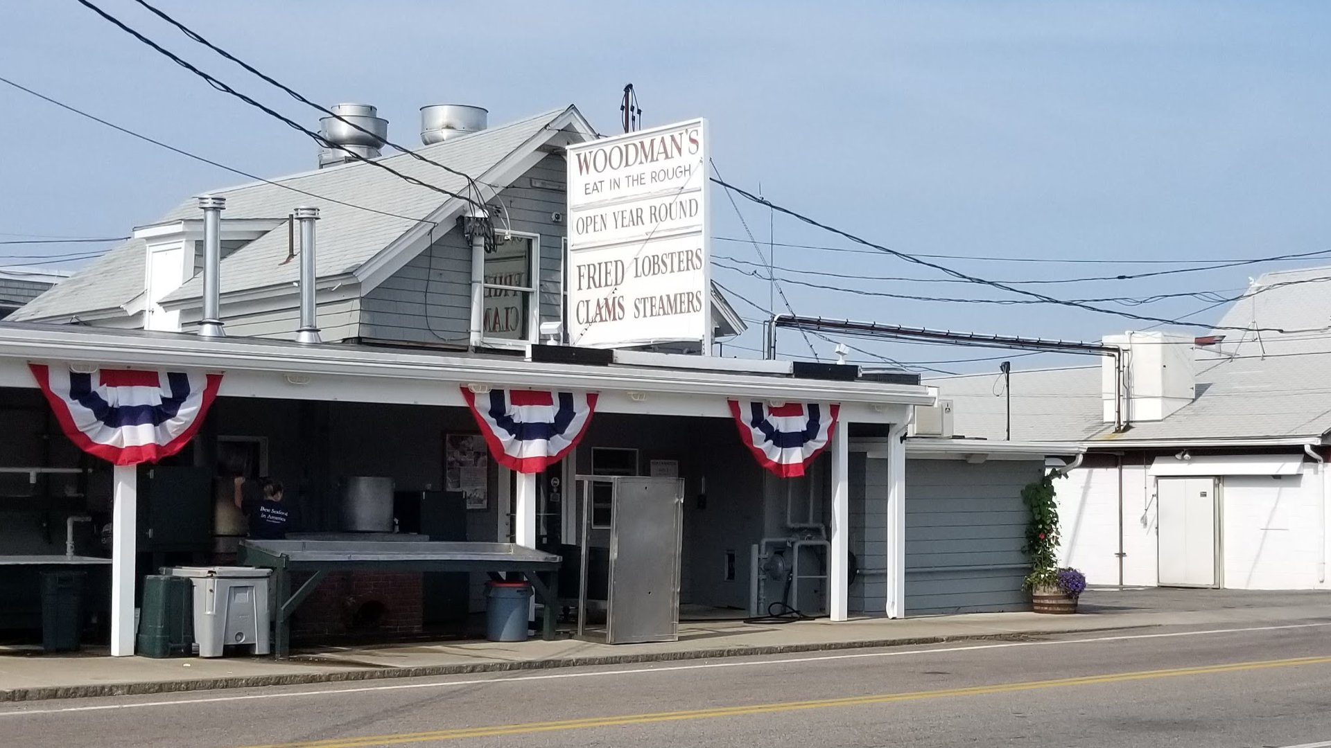 Happyly Woodman's of Essex