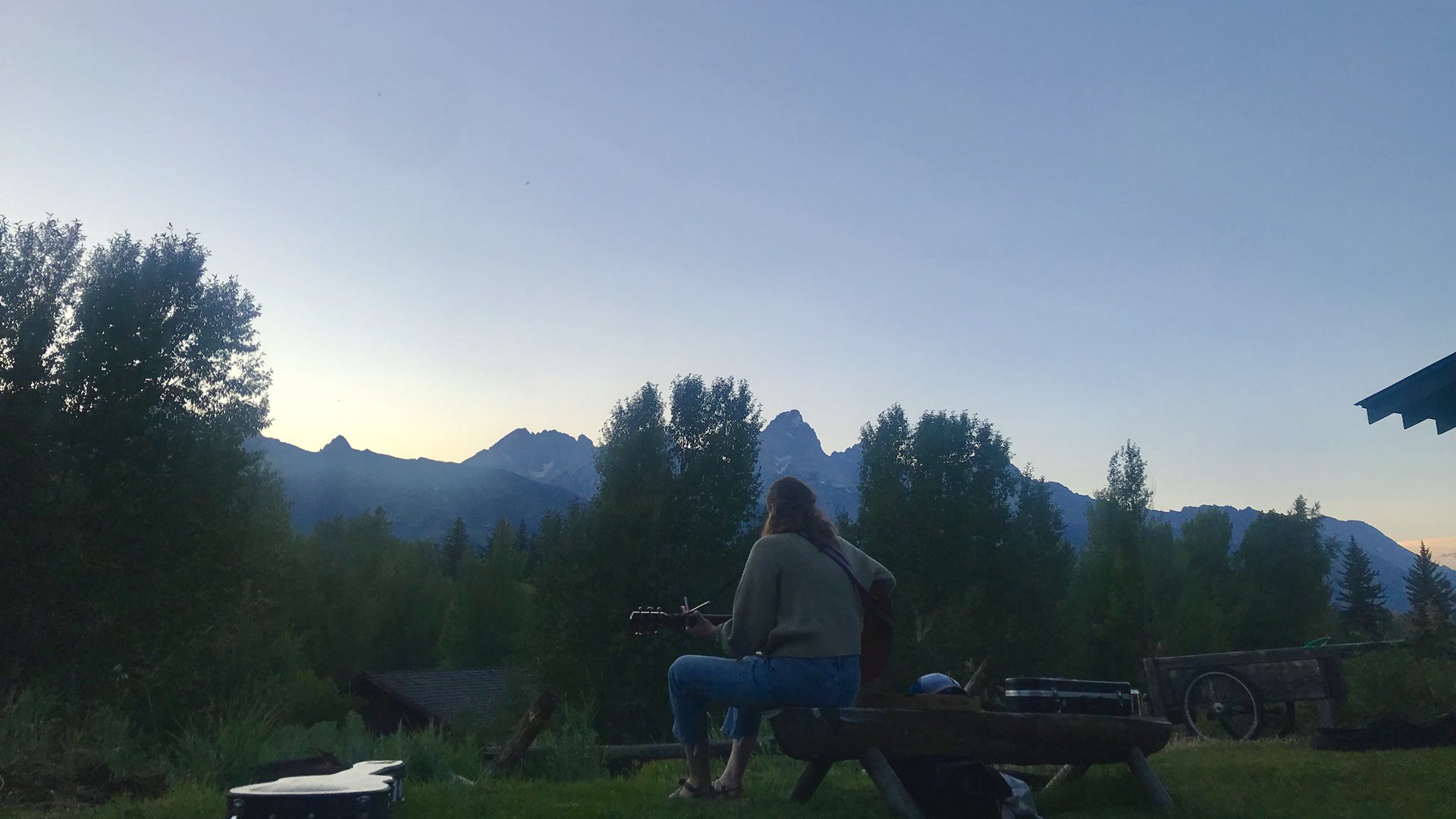 Happyly Dornan's Pizza Pasta Company