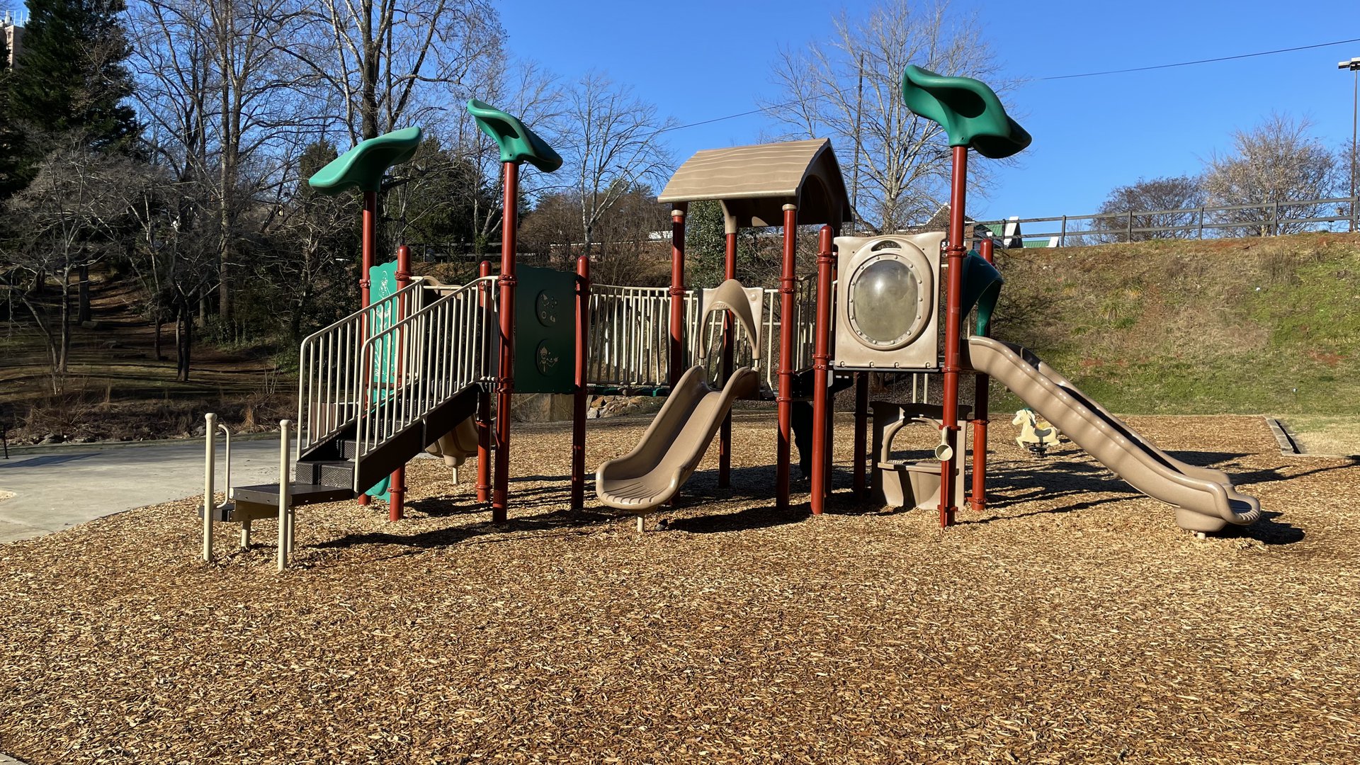 Happyly: McPherson Park and Playground