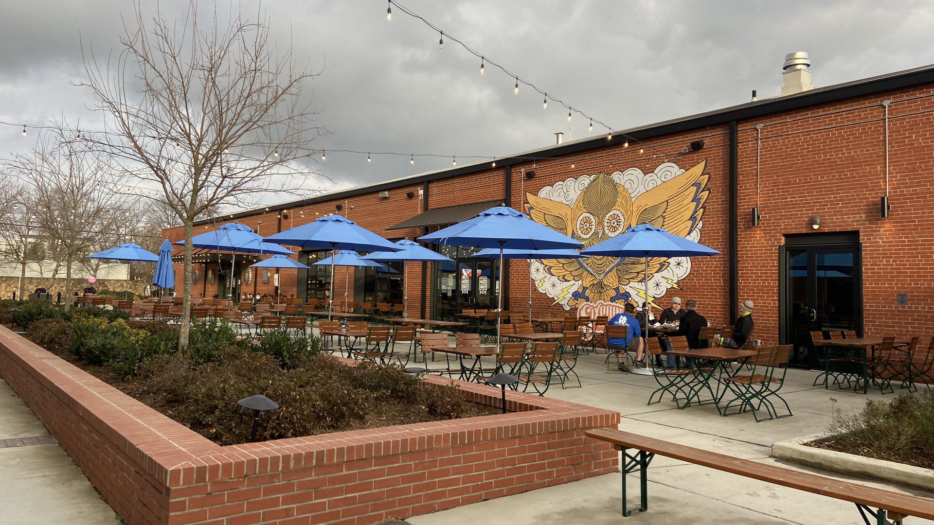 Happyly Brewers At 4001 Yancey