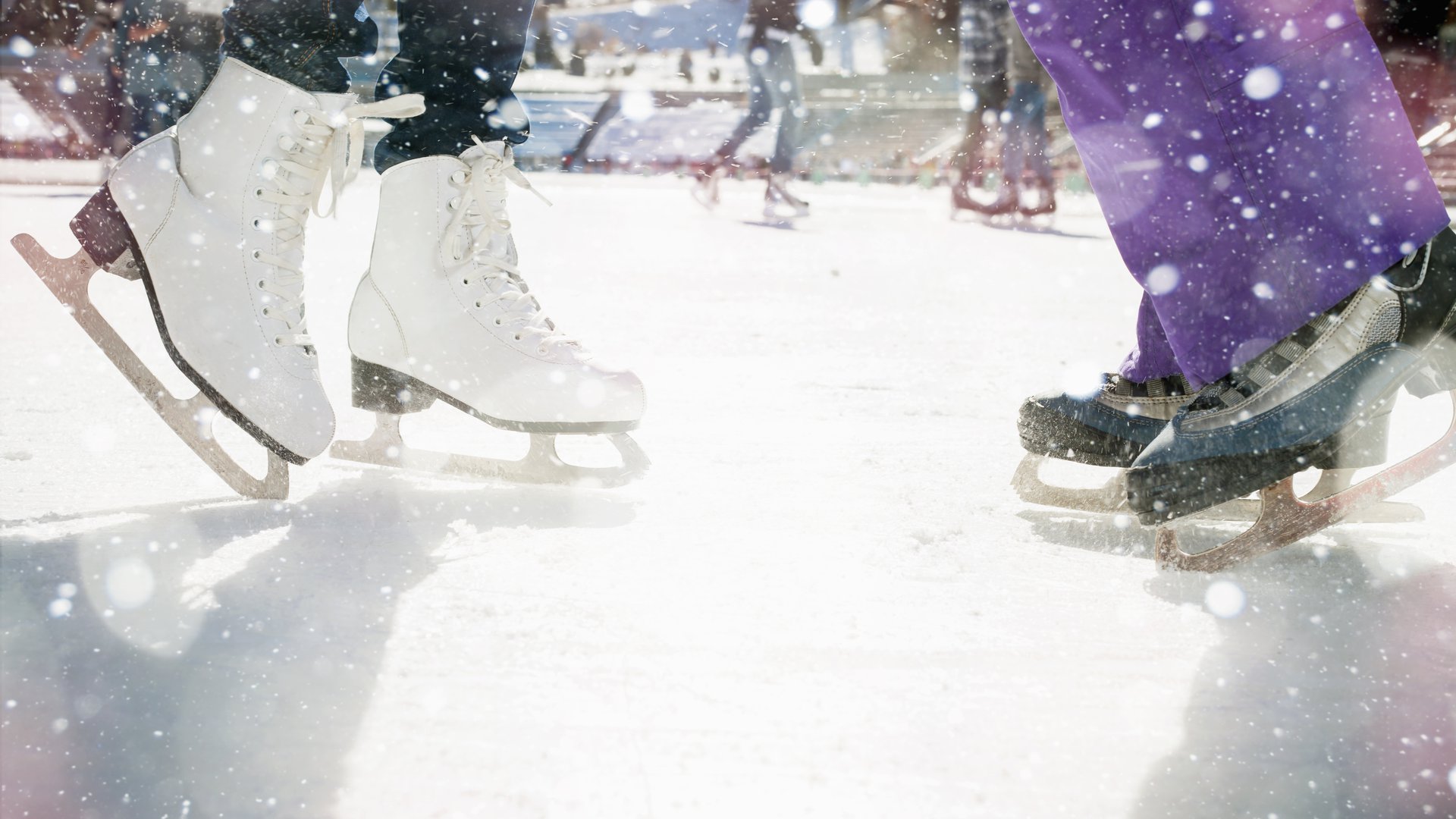 Happyly Viejas Outlet Center Ice Skating Rink