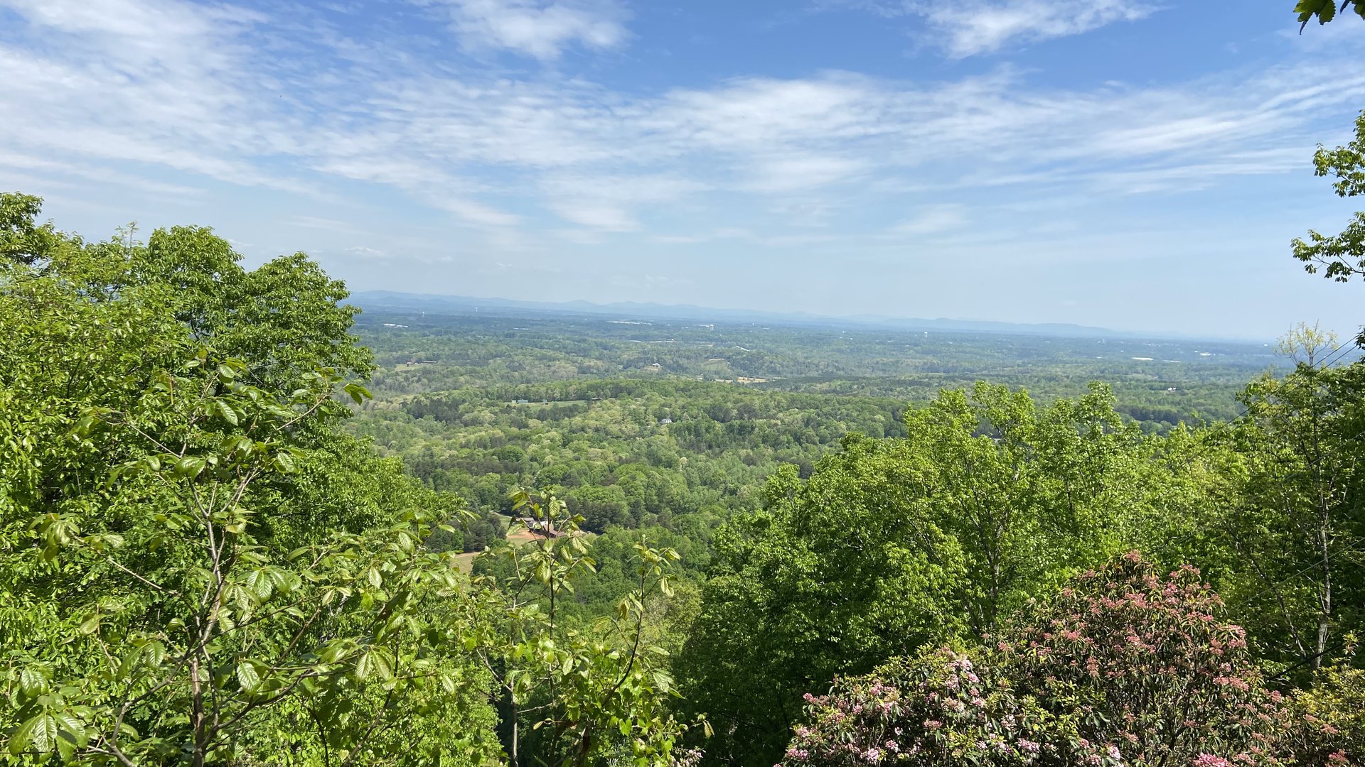 Happyly Bakers Mountain Park