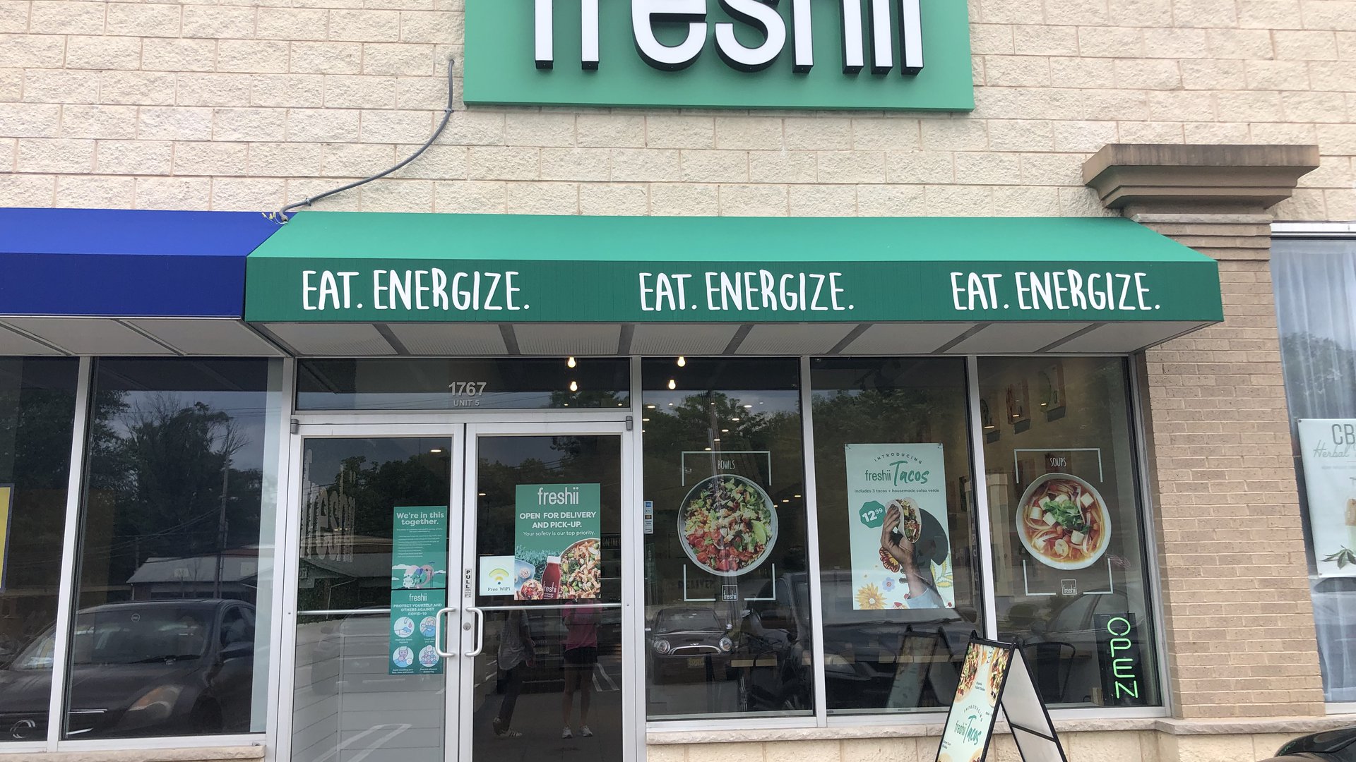Happyly Freshii Health Food Restaurant