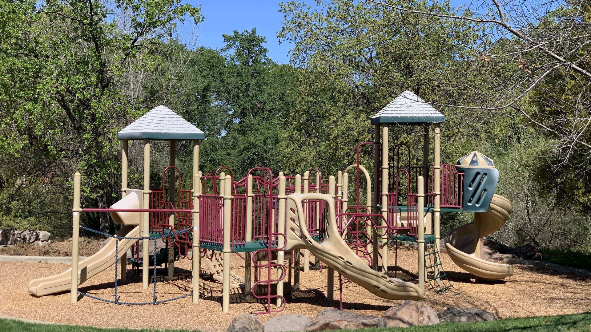 Happyly Monument Park and Playground