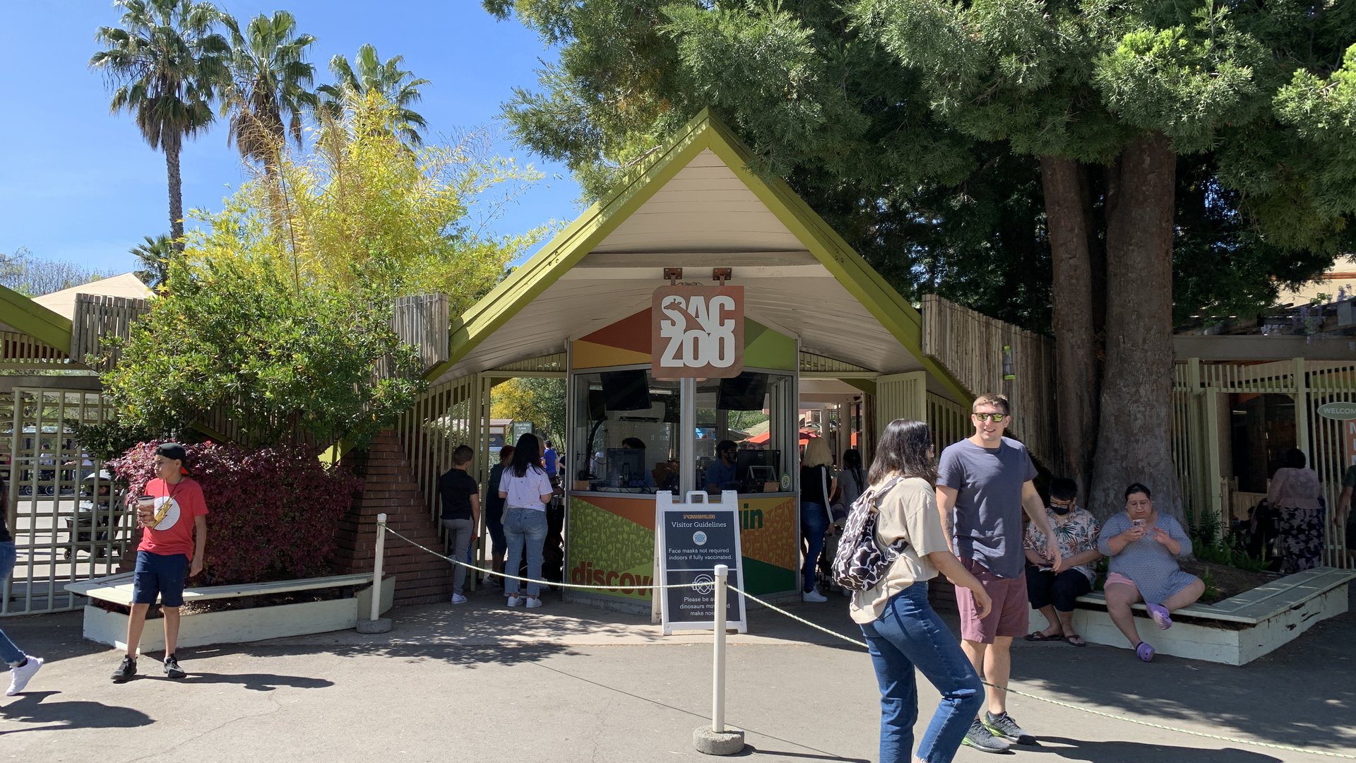 Happyly Sacramento Zoo