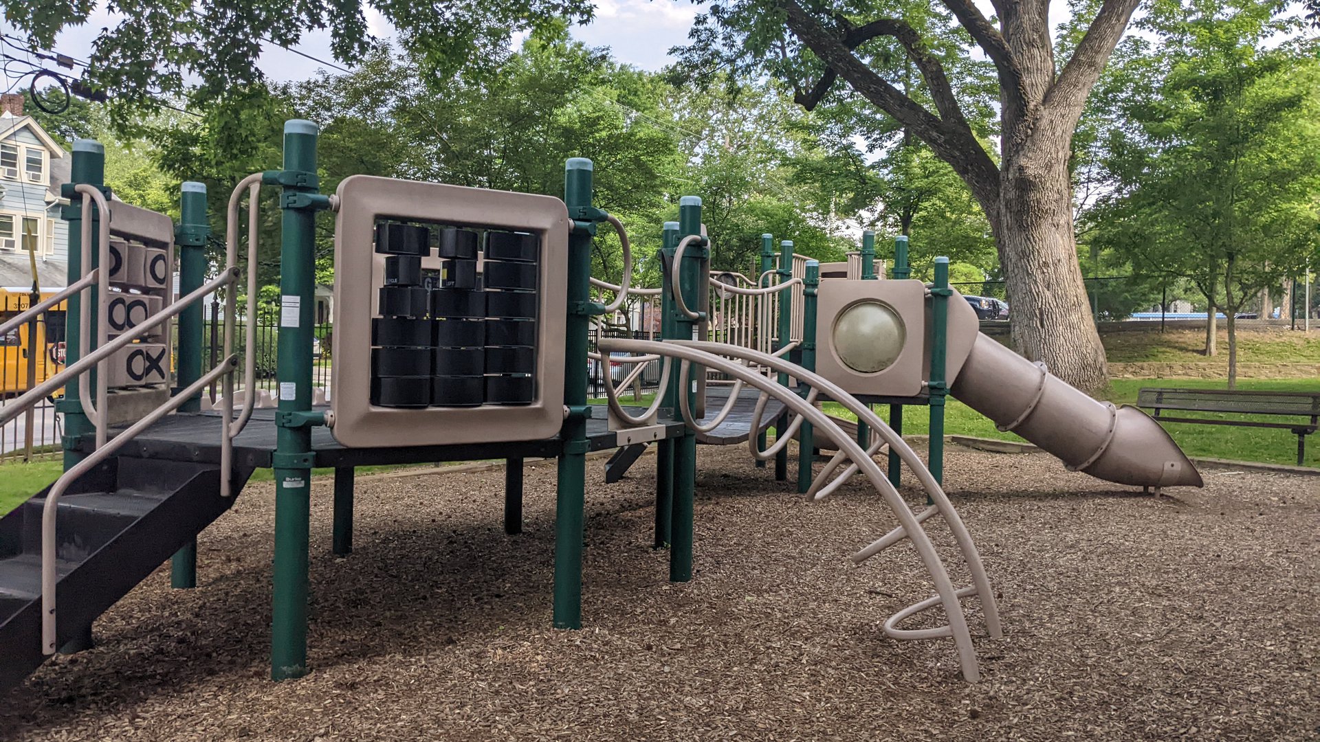 Happyly Bala Avenue Park and Playground