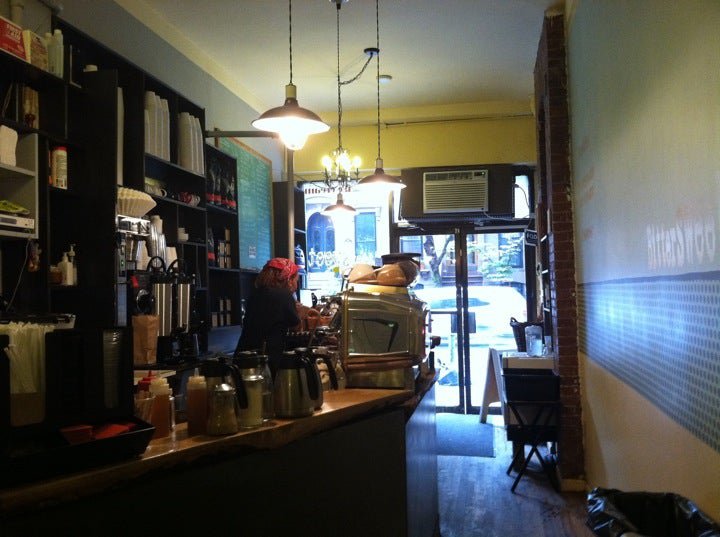 Happyly BitterSweet Cafe