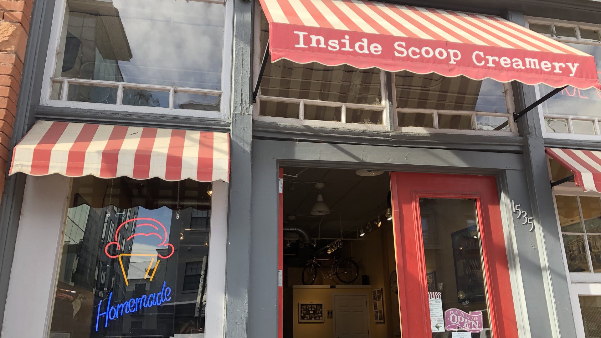 Happyly Inside Scoop Creamery